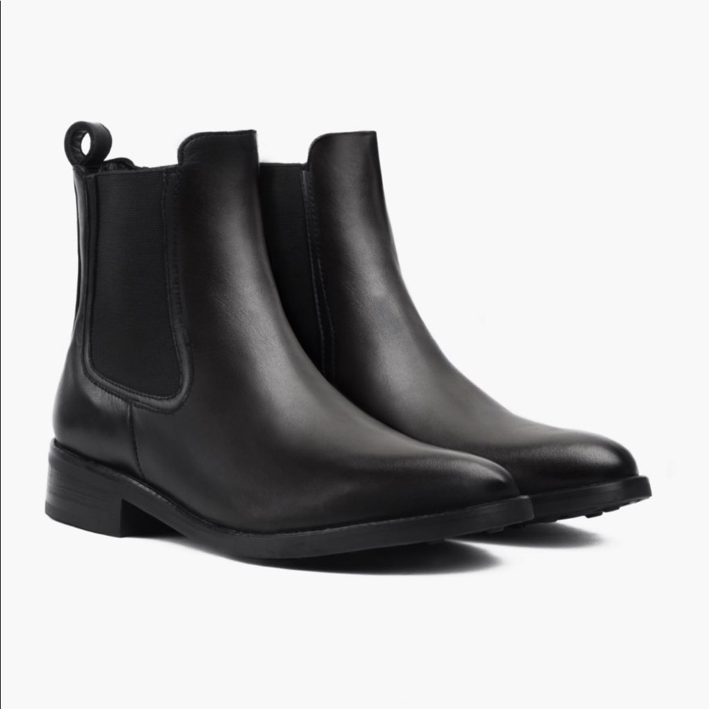 Duchess Chelsea Boots (Leather)